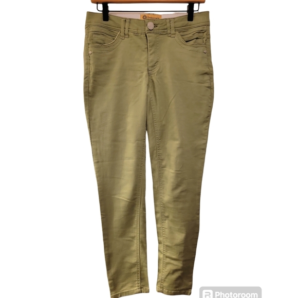 Democracy, Jeans, Ab Technology, Elastic Waist, Green, Women's sz 2, L- 36.5 Inc - Picture 1 of 3